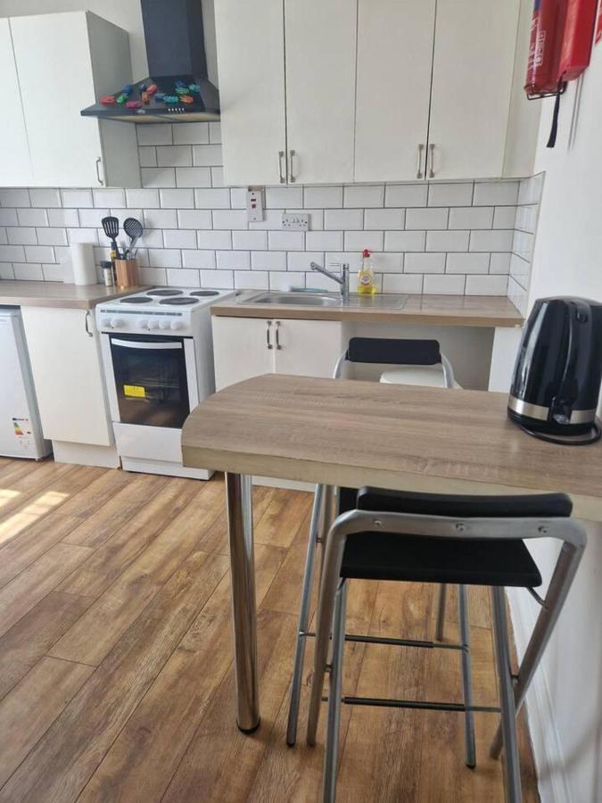 Beautiful 1-Bed Apartment In Cork Eksteriør bilde