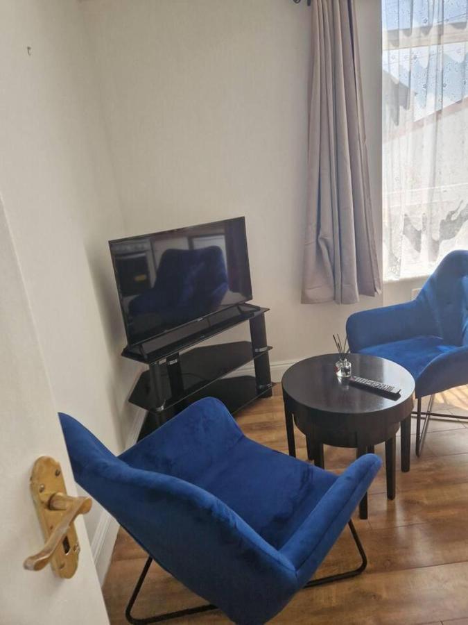 Beautiful 1-Bed Apartment In Cork Eksteriør bilde