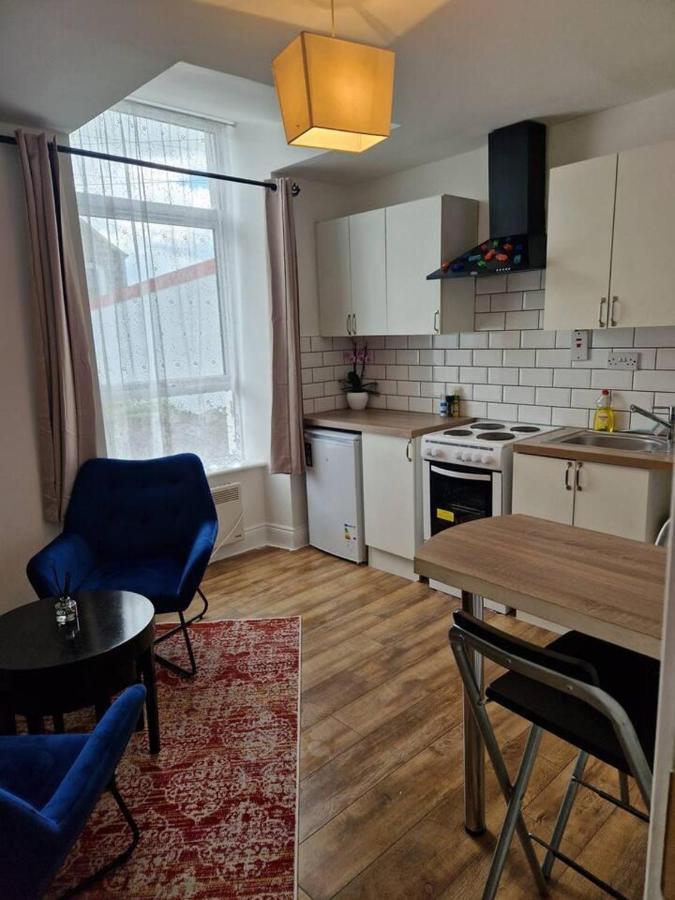 Beautiful 1-Bed Apartment In Cork Eksteriør bilde